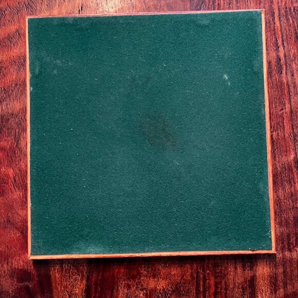 Vintage Oak-Framed Italian Trivet With Chestnut Motif - Picture 5 of 6